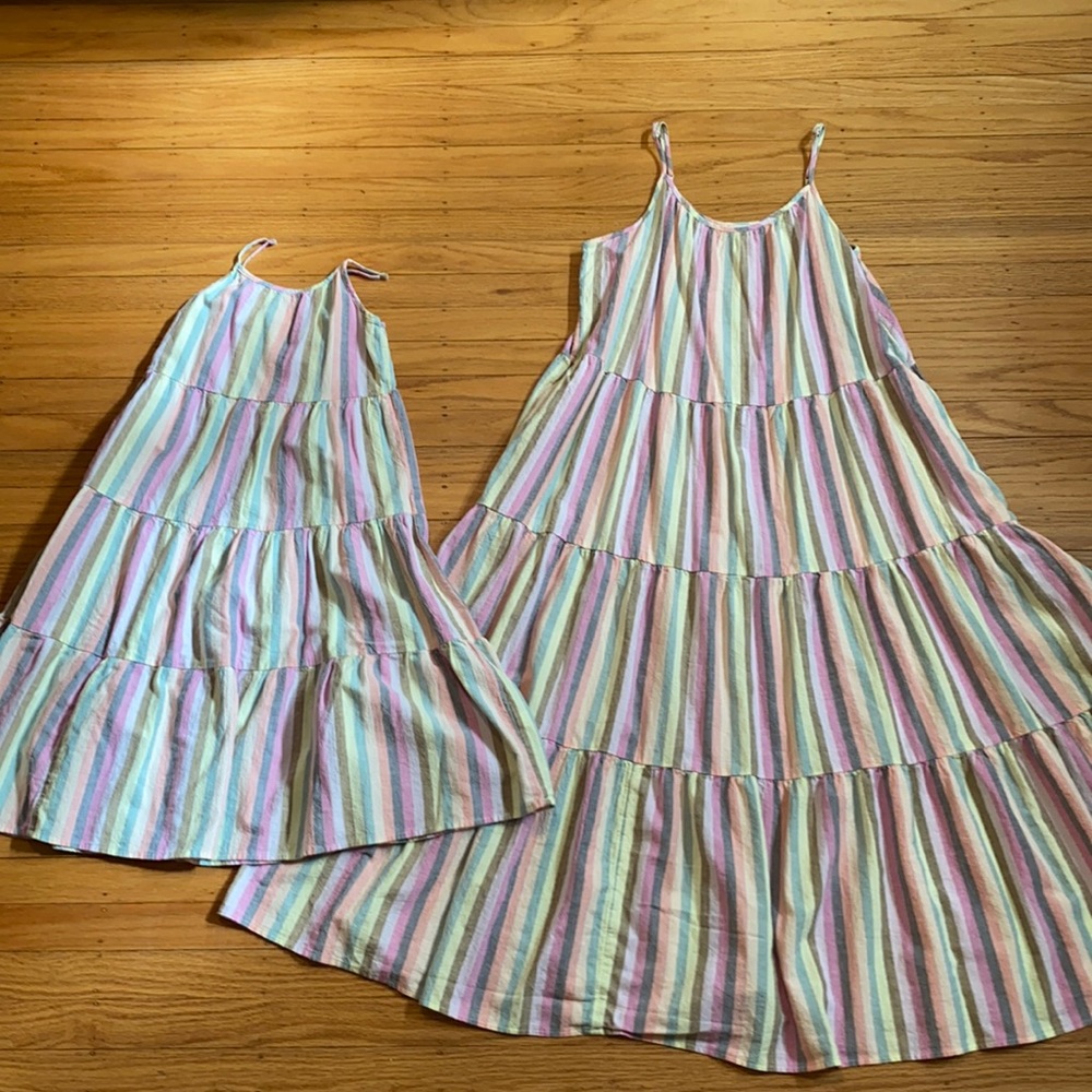 Matching mommy and daughter stripe dresses